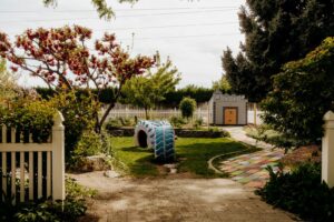 Familienfreundlicher Garten – Trampolin und Co. für Kids im Grünen